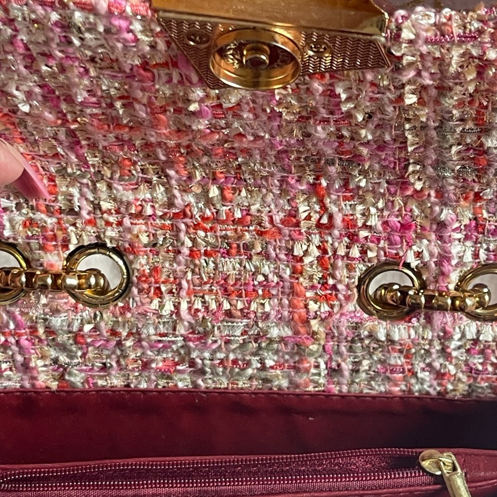 NWOT Chic Pink Tweed crossbody or shoulder Women's Bag - Picture 4 of 9